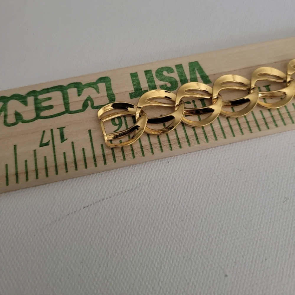 Vintage Napier Elegant Gold Tone Necklace
